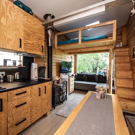 Tiny House - Chatka V Rezi U Prahy Husinec  Buitenkant foto